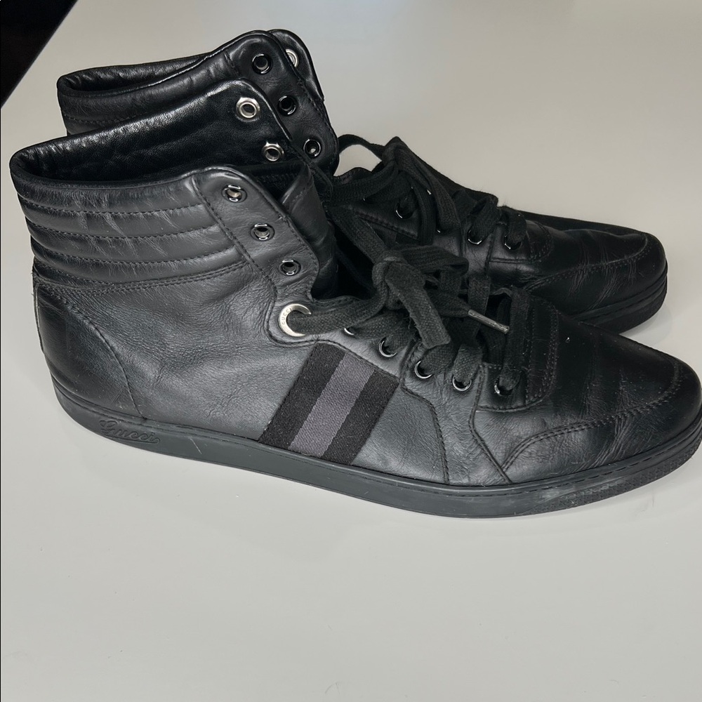 Gucci Mens Viaggio Black High-Top Sneakers Trainers